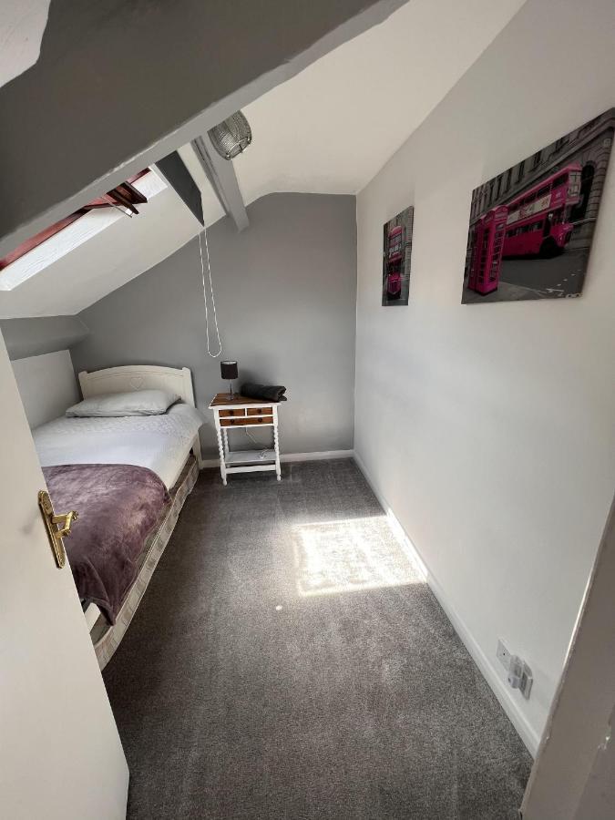 Portland View Apartment คาร์ลไอเอิล ภายนอก รูปภาพ